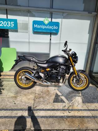 KAWASAKI Z900RS R EDITION 